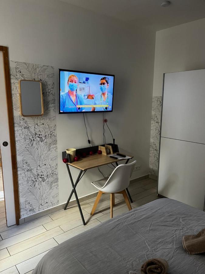 Joli Appartement Hypercentre T2, Classe Meuble De Tourisme 3 Avec Parking Gratuit เบซิเยร์ ภายนอก รูปภาพ