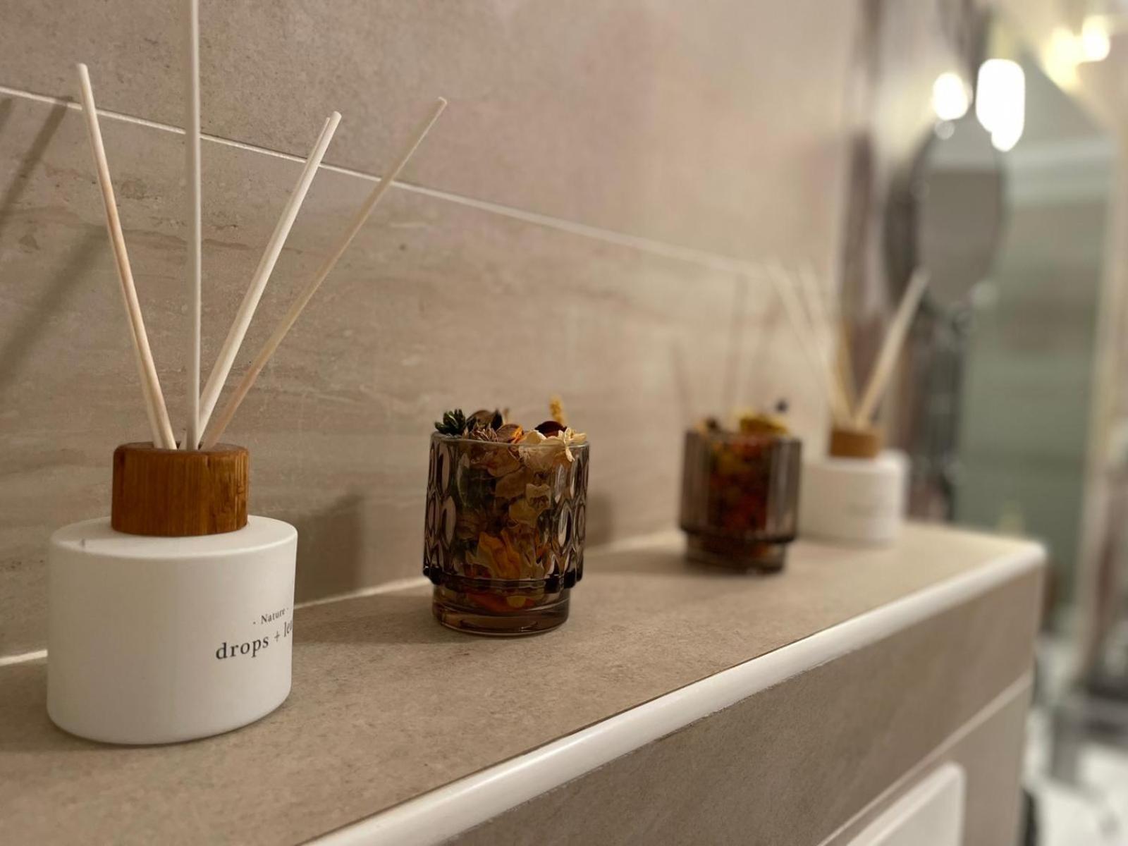 Joli Appartement Hypercentre T2, Classe Meuble De Tourisme 3 Avec Parking Gratuit เบซิเยร์ ภายนอก รูปภาพ
