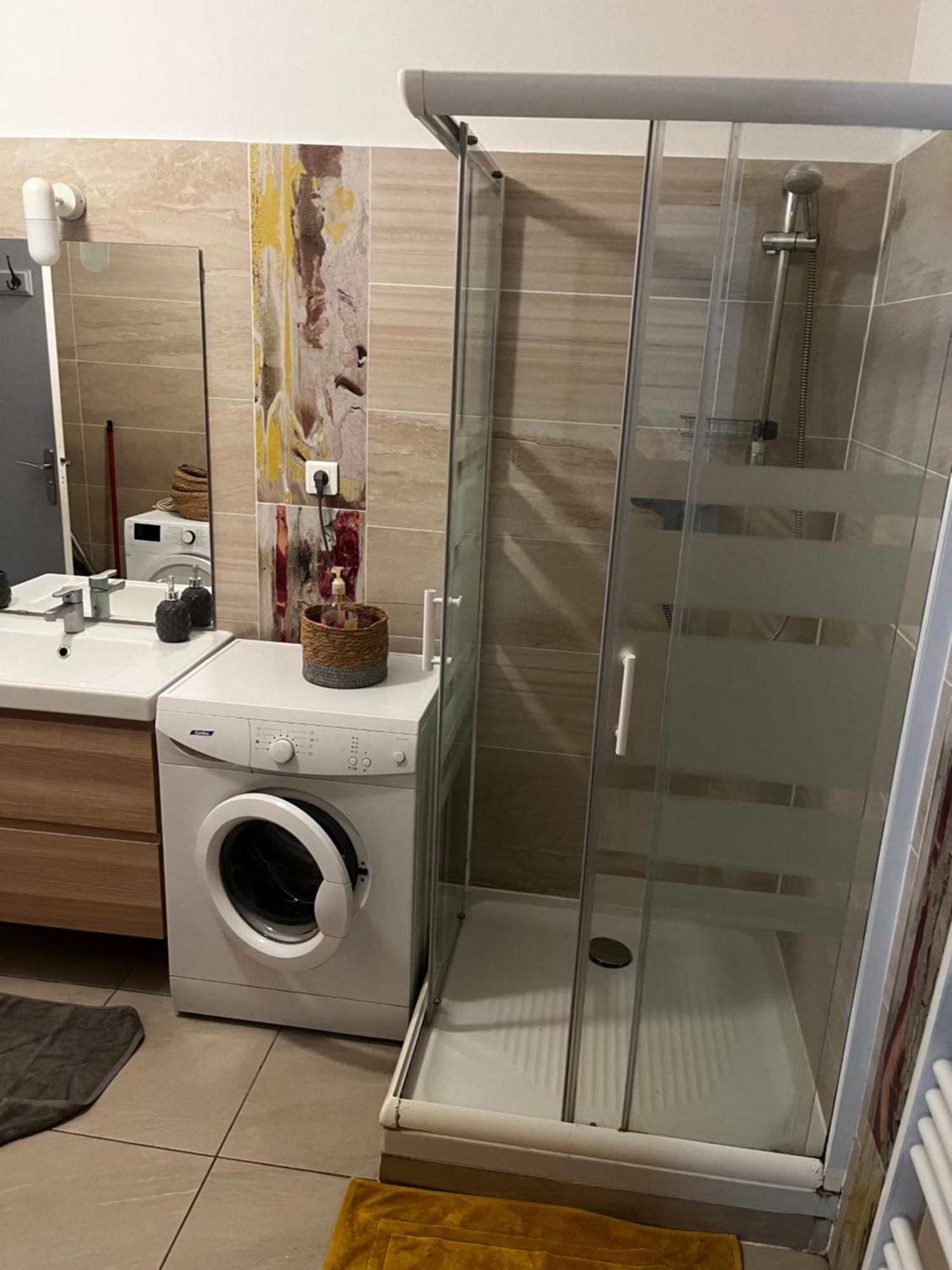 Joli Appartement Hypercentre T2, Classe Meuble De Tourisme 3 Avec Parking Gratuit เบซิเยร์ ภายนอก รูปภาพ